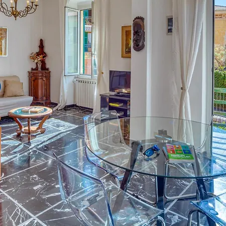 Oliva House Apartment *