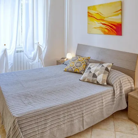 Apartment Oliva House Levanto