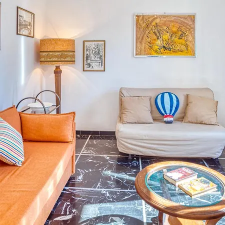 Oliva House Apartment