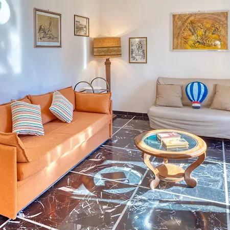 Oliva House Apartment *