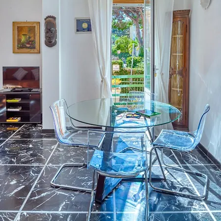 Oliva House Apartment
